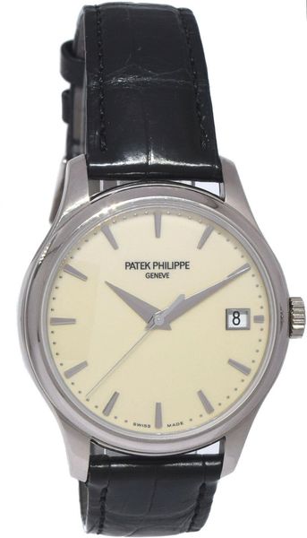 Patek Philippe Calatrava 5227G-001